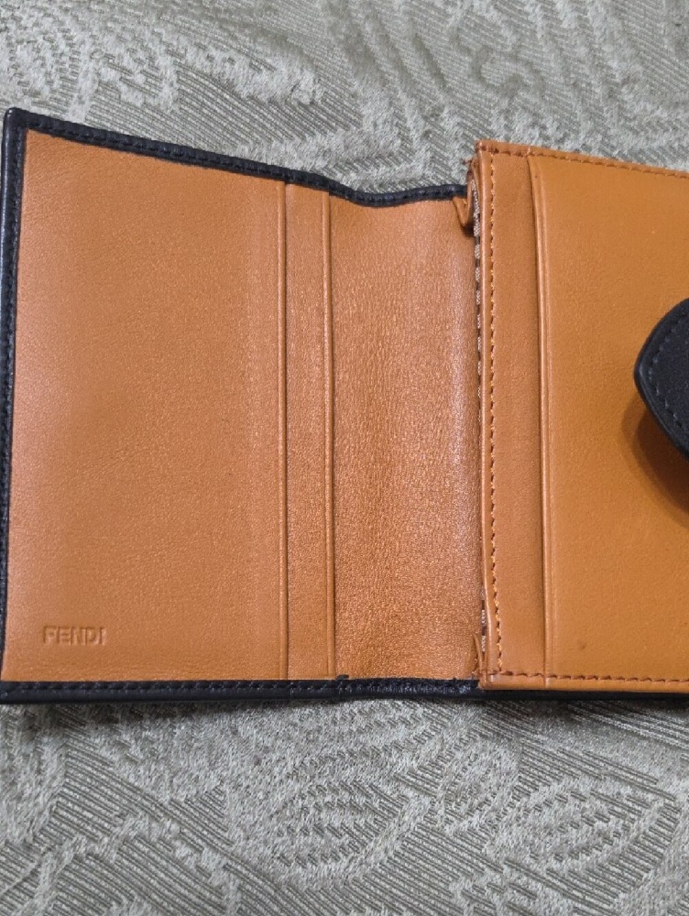 Fendi Vintage Black Leather Wallet with Gold Accent - Picture 12 of 15